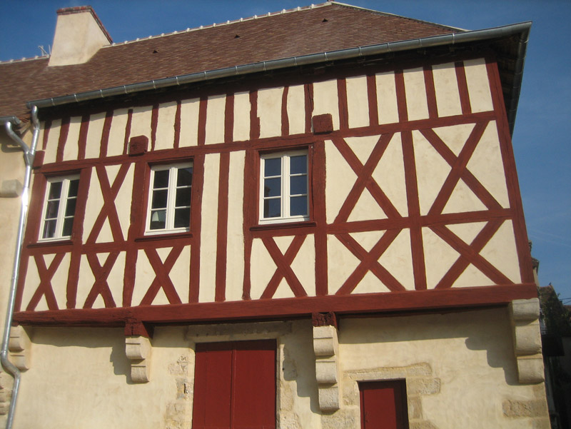 La Renovation Reussie De La Maison A Colombage Pres De L Ecole Des Avallon89200 Histoire Patrimoine Vie Pratique Valleeducousin Fr